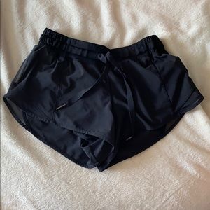 Lululemon hotty hot shorts